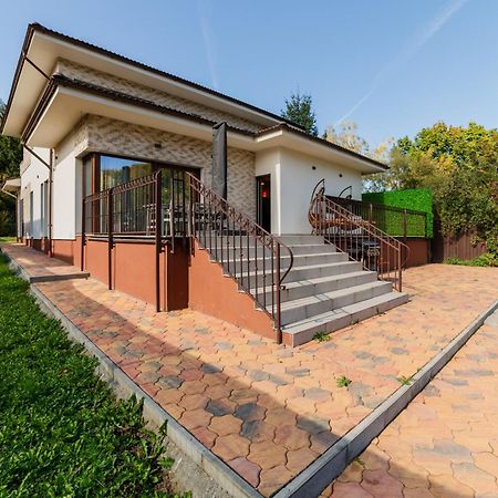 Villa Casablanca Braşov Extérieur photo